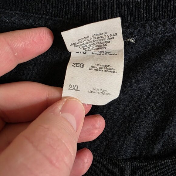 Vintage Dragon Graphic T-Shirt Black 2XL Purple Fantasy Tee Fruit of the Loom He - Picture 4 of 7